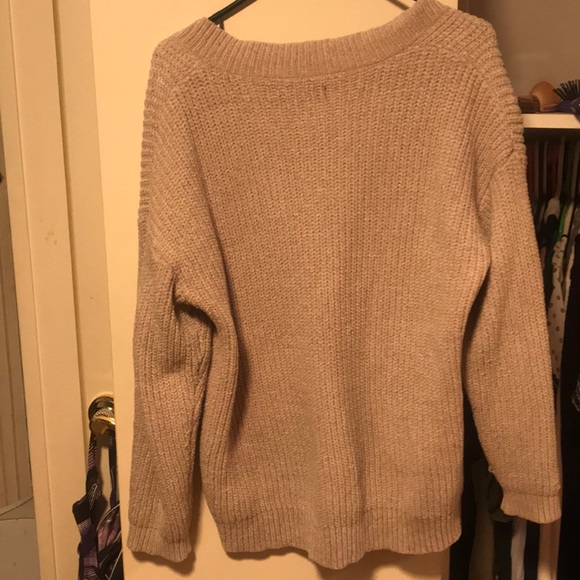Forever 21 cream v neck cozy sweater - Picture 5 of 6